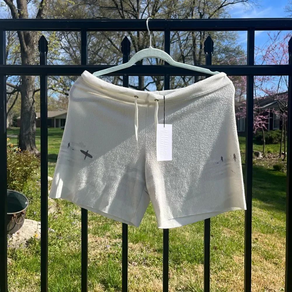 All Things Fabulous Beach Scene Surf Cotton Shorts NWT